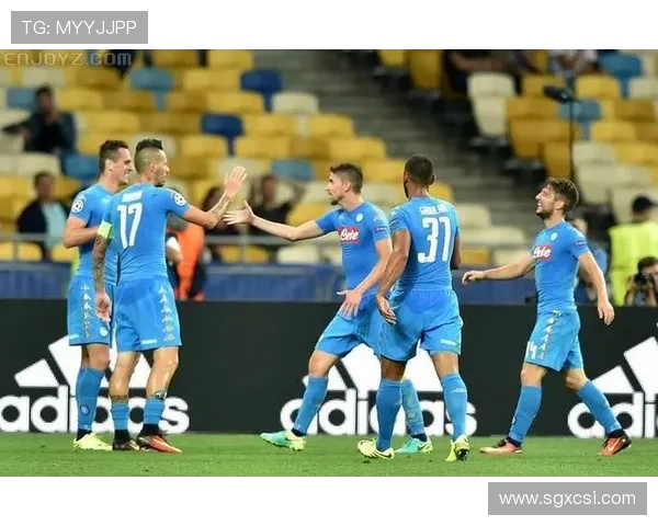 意甲双雄竞逐那不勒斯右后卫扎诺利(2) 意甲双雄竞逐那不勒斯右后卫扎诺利(2)